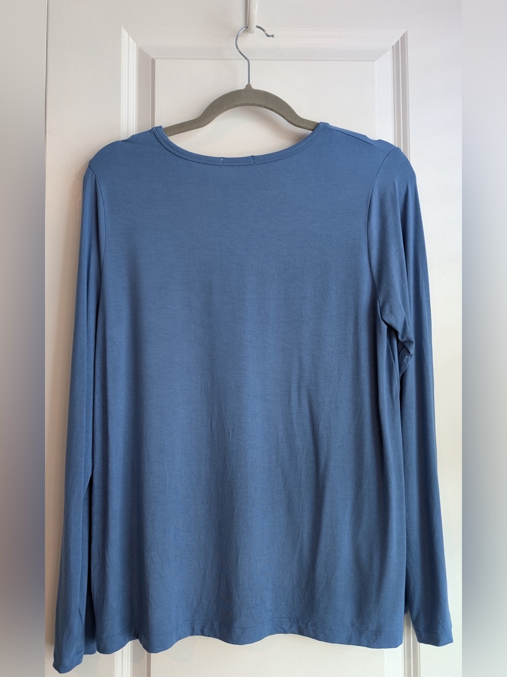 Lake Women’s DreamModal Long Sleeved Crewneck Pajama Top Size Medium in Seaport - Picture 5 of 11